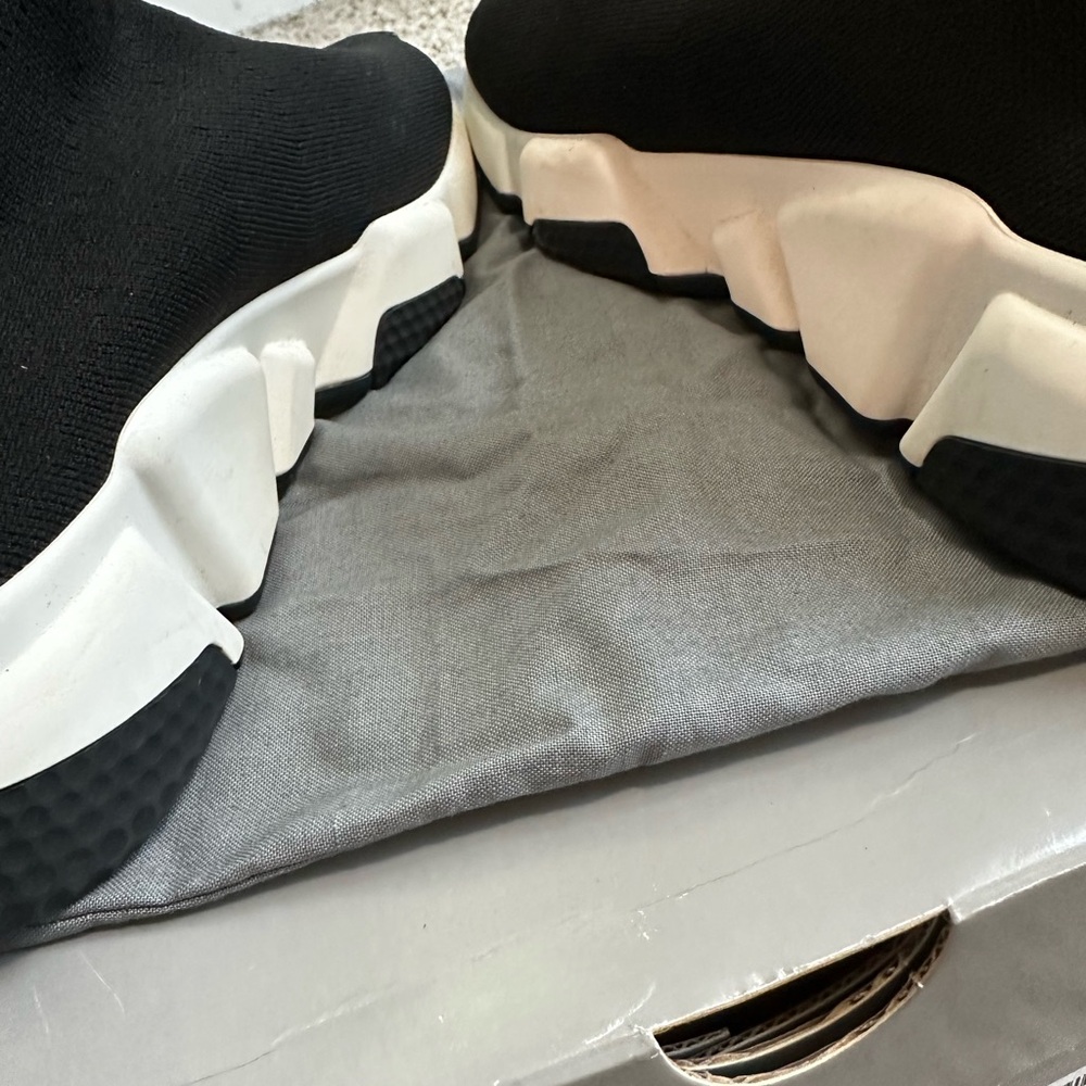Balenciaga Speed LT Sneaker - Picture 7 of 7